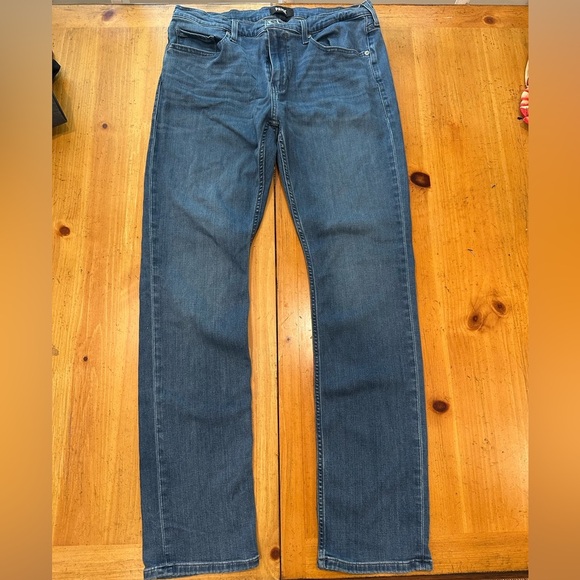 PAIGE Federal Men's Jeans Size 34 - Medium Wash, Blue Straight Leg - Picture 1 of 6